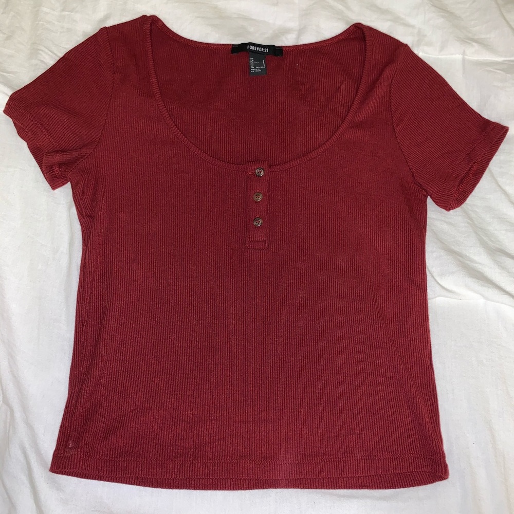 🔥🔥Forever 21 Red Button Up T Shirt